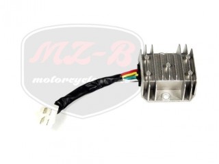 KÍNAI ROBOGÓ UNIVERSAL REGLER 125CCM 4T /4/