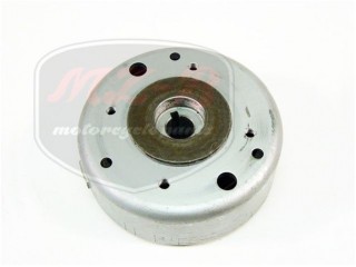 EGYÉB UNIVERSAL SCHWUNGSCHEIBE