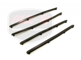 JAWA PIONYR FUßRASTENGUMMI SATZ /4 ST./